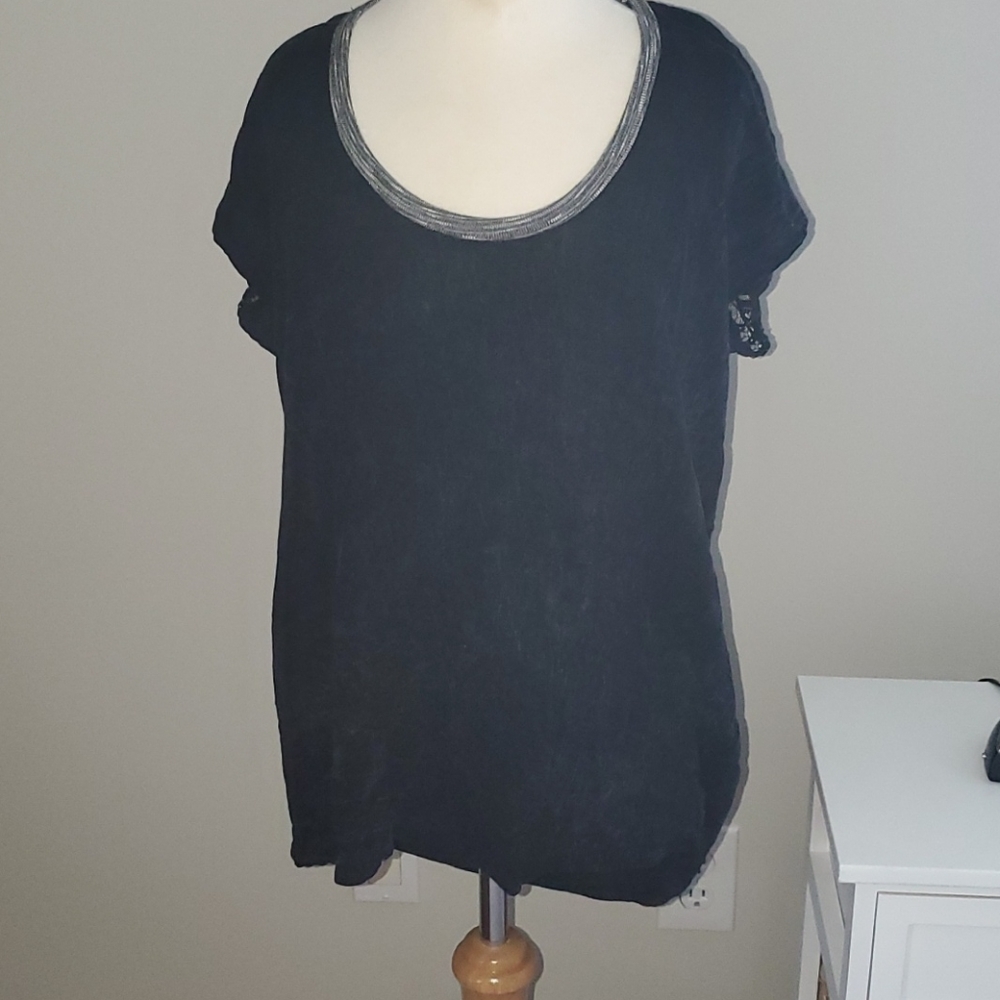 Black Tshirt with Lace Back